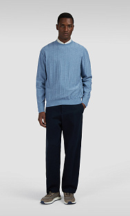 Пуловер из шерсти