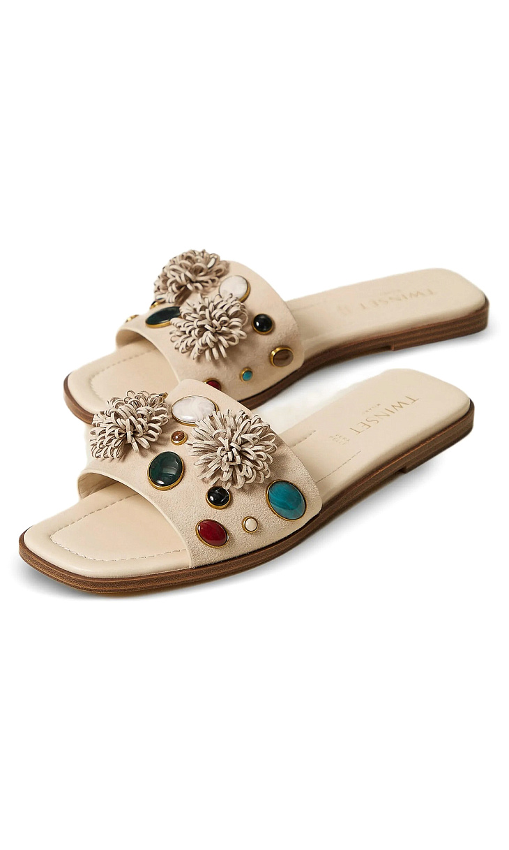 TWINSET: Замшевые шлепанцы с декоративными камнями