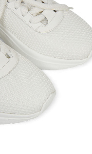 Сетчатые кроссовки