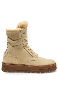 Замшевые ботинки с мехом