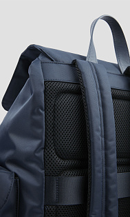 Рюкзак с логотипом