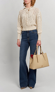 Широкие джинсы