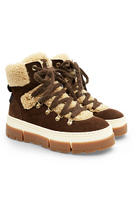 Ботинки из замши и меха