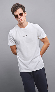 Футболка с логотипом